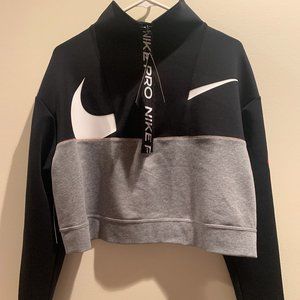 Nike Pro half zip